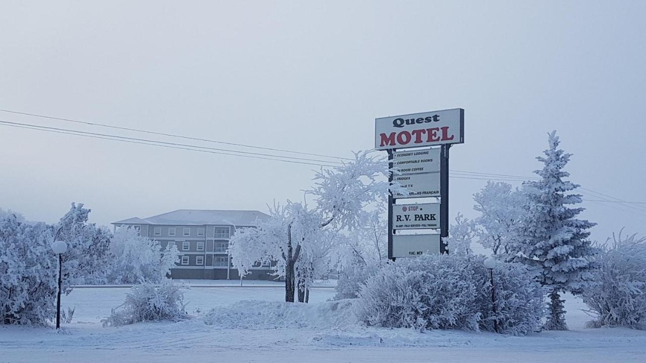 Quest Motel Whitewood Exterior foto